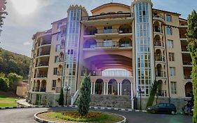 Menada Negresco Apartments