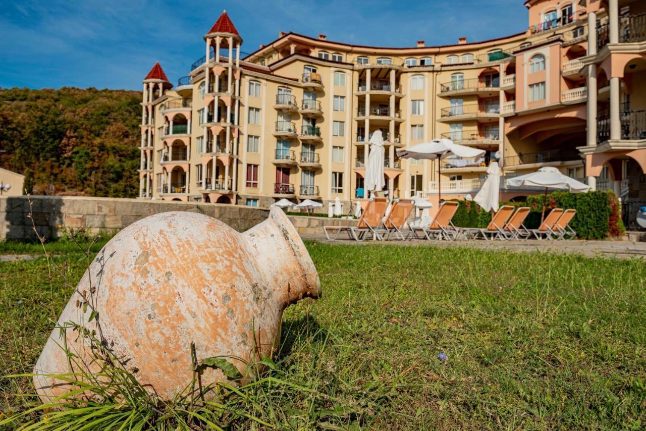 Menada Negresco Apartments Елените Экстерьер фото